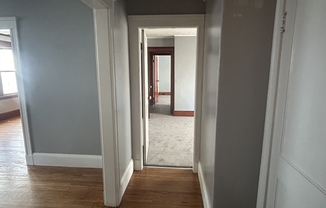 2 beds, 1 bath, 1,100 sqft, $2,500, Unit 1