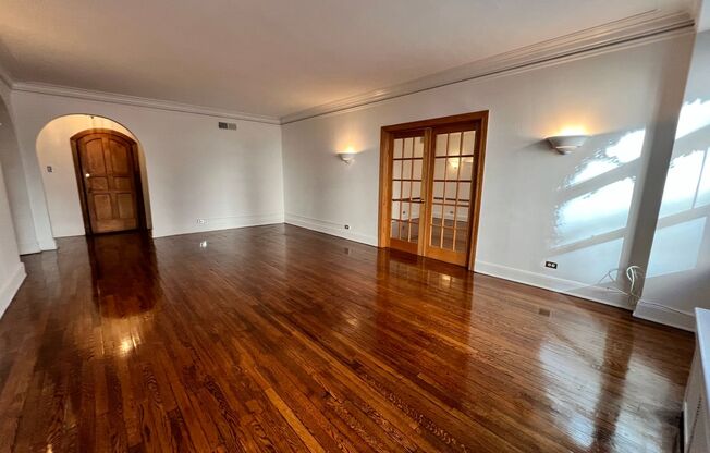 3 beds, 2.5 baths, 2,100 sqft, $3,960, Unit 431-02A