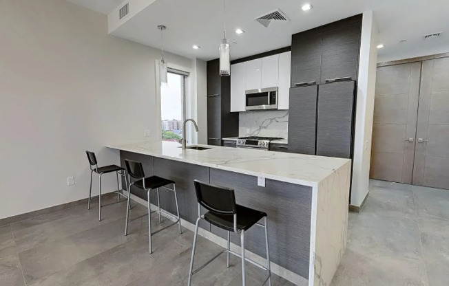 65 W END AVE