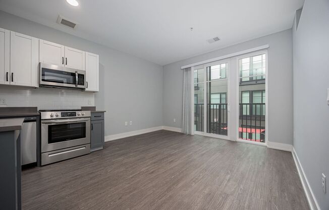 1 bed, 1 bath, $1,195, Unit 423