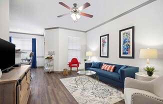 Welcome to Our Apartments on Shallowford Road