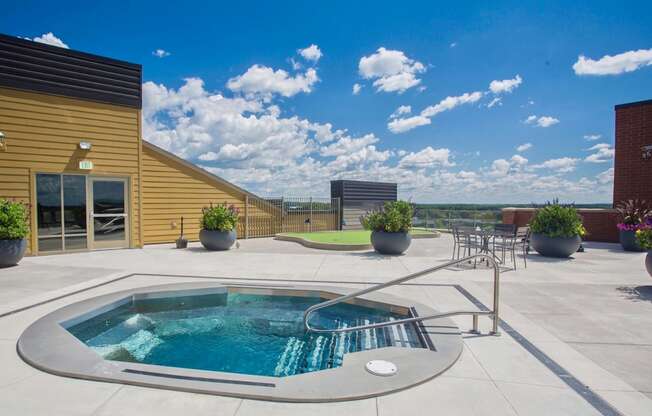 Dominium-Bluffs at Nine Mile Creek-Hot Tub