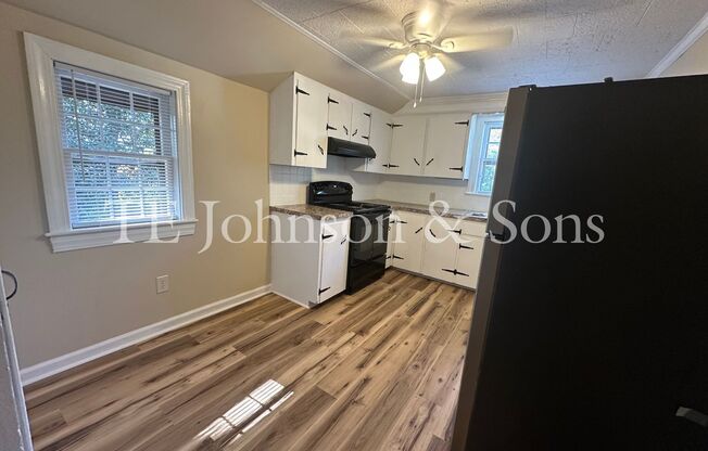 1 bed, 1 bath, $895, Unit 1920-D