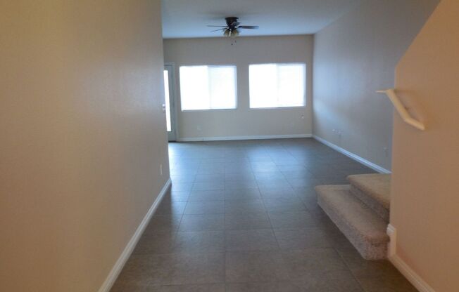 Spacious House w/Tons of Storage,Tile & Wood Floors, Gated Buffalo Ranch!