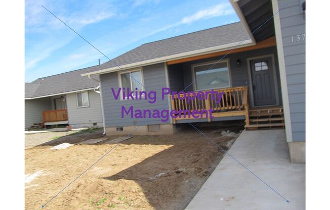 1370 NW Breann Loop