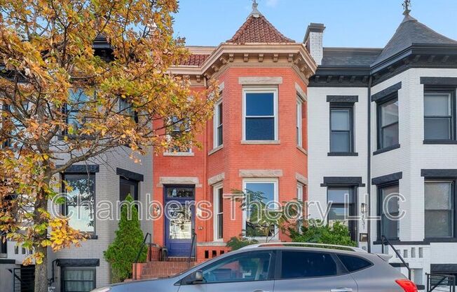 2033 N CAPITOL ST NE