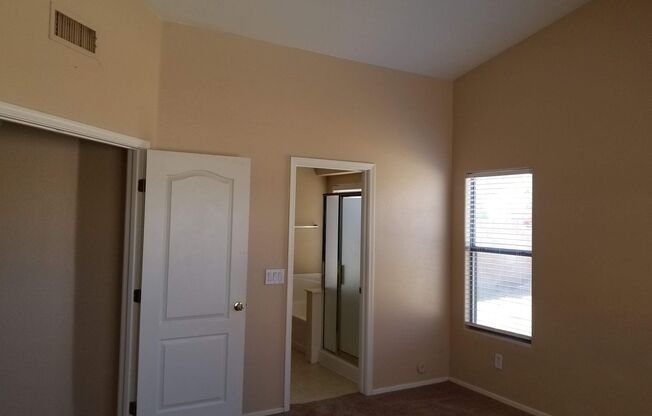 3 bed/2bath great Mesa location with Gilbert Schools!