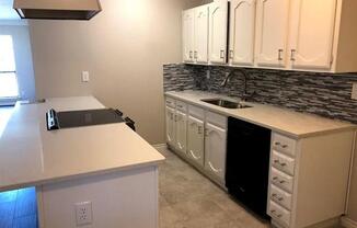 2008 Newbury Dr