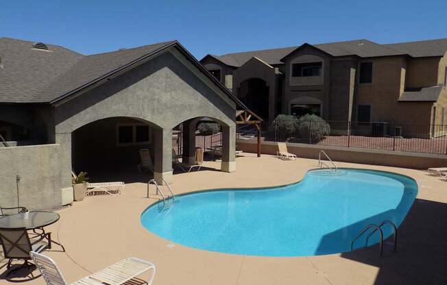 Welcome to Bella Vita Apartments!