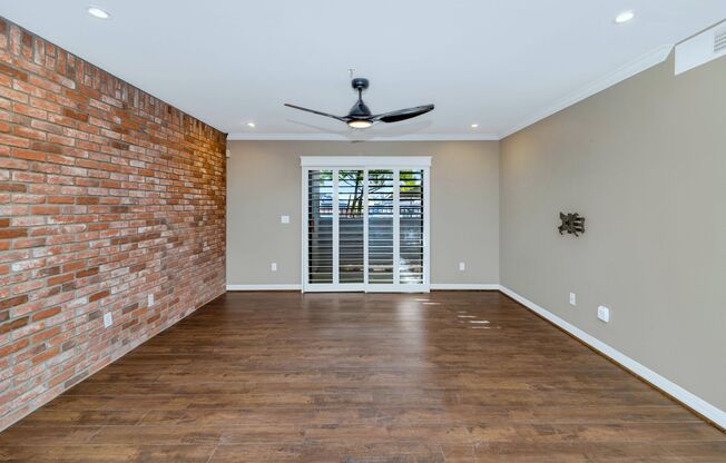 2 beds, 2 baths, $1,995