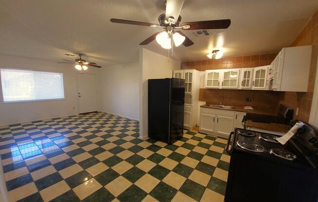 AFFORDABLE HOME WEST SIDE HOME!