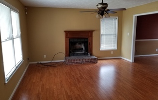 3 beds, 2.5 baths, $1,800