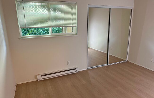 2 beds, 1 bath, 850 sqft, $1,695, Unit #2