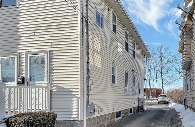 1 bed, 1 bath, 750 sqft, $1,900, Unit 1