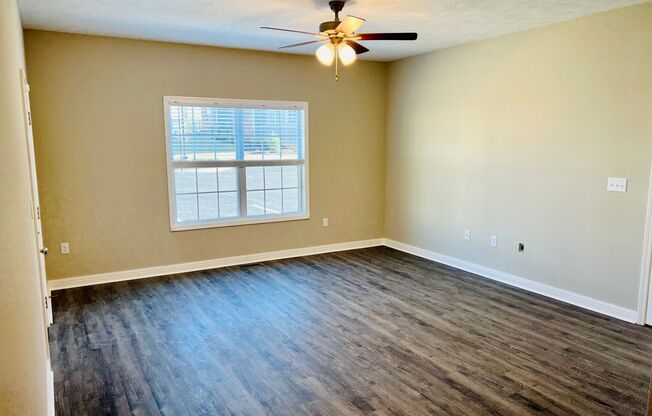 1 bed, 1 bath, 860 sqft, $895, Unit 314