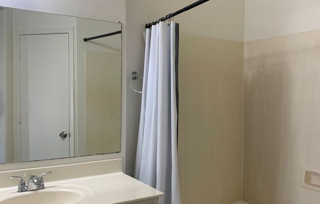 3 beds, 2.5 baths, $1,895