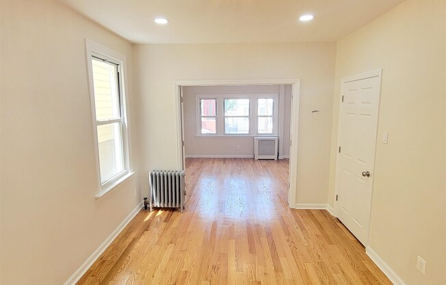 320 Columbia Ave