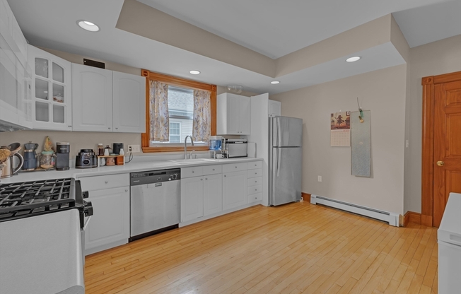 24 ORCH AVE