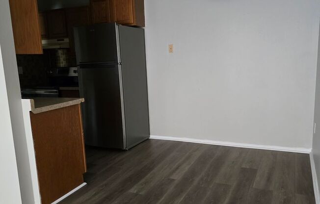 1 bed, 1 bath, $1,250, Unit 320