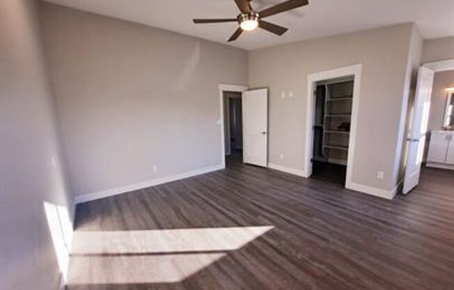 3 bedroom, 2 1/2 bath, 1 car townhome $1700.00