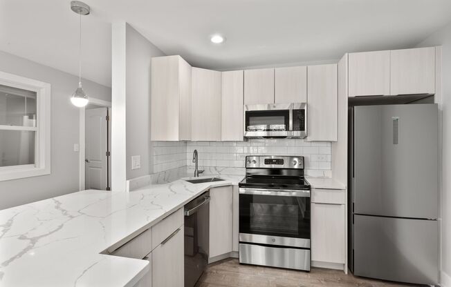 The Sheridan Estes at Loyola Park