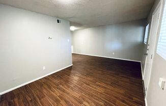 1 bed, 1 bath, $625, Unit 113