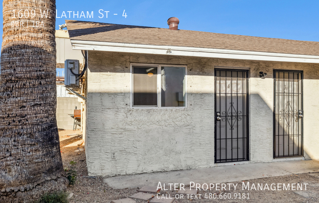 1609 W LATHAM ST
