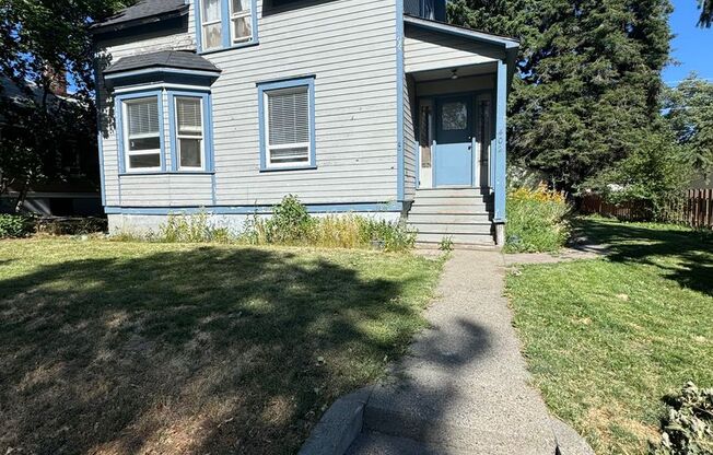 402 N Anderson