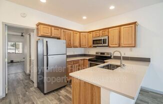 532 Oakwood Dr