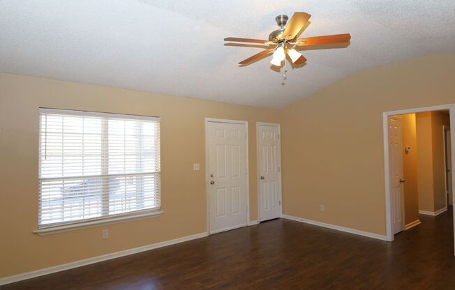 3 beds, 2 baths, $1,800