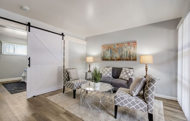 Sunset Crossings Apartments