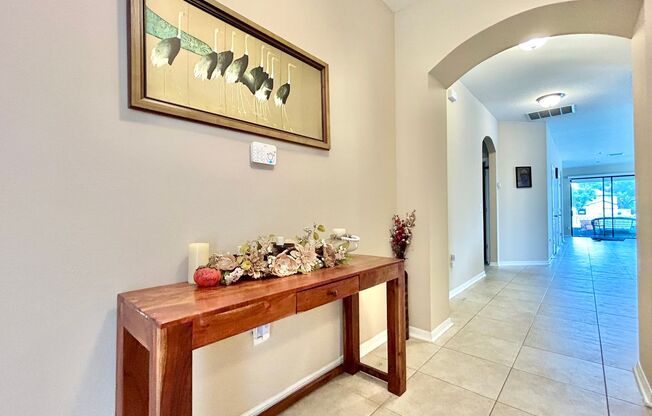 4Bdrm 3Bath Spacious Home located in Misty Ridge!