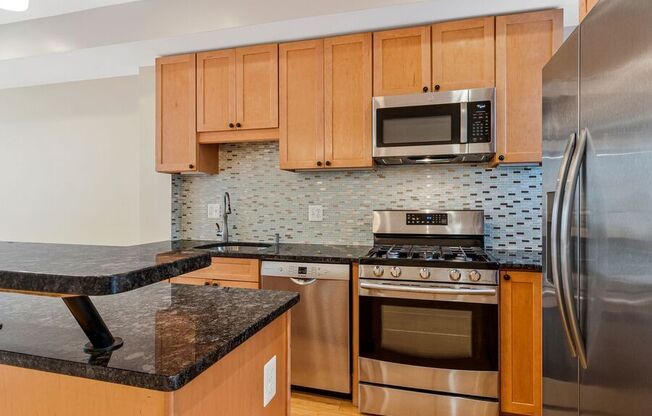 1738 LINCOLN RD NE