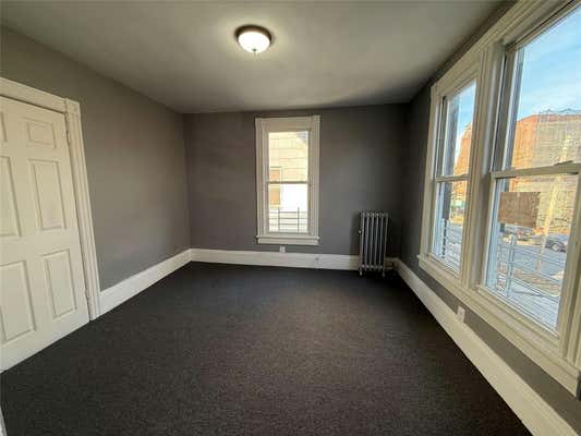 2 beds, 1 bath, 660 sqft, $2,800, Unit 2