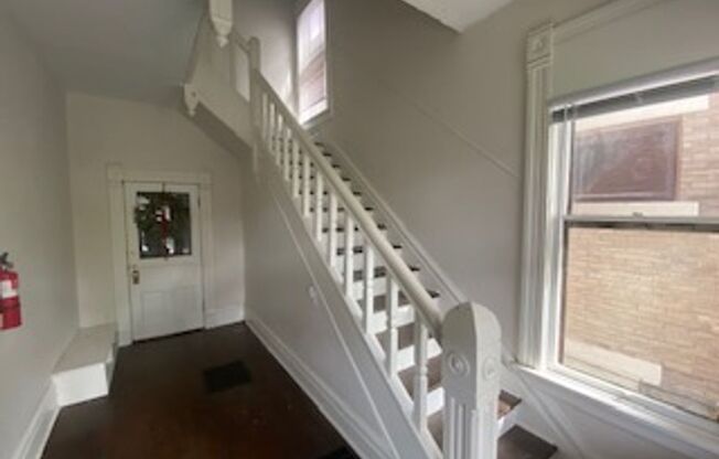 1354 Forsythe Ave