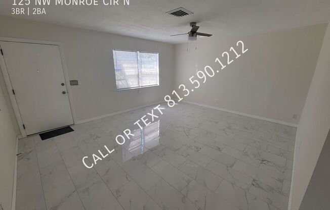 125 NW MONROE CIR N