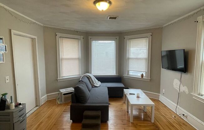 640 Smith St.