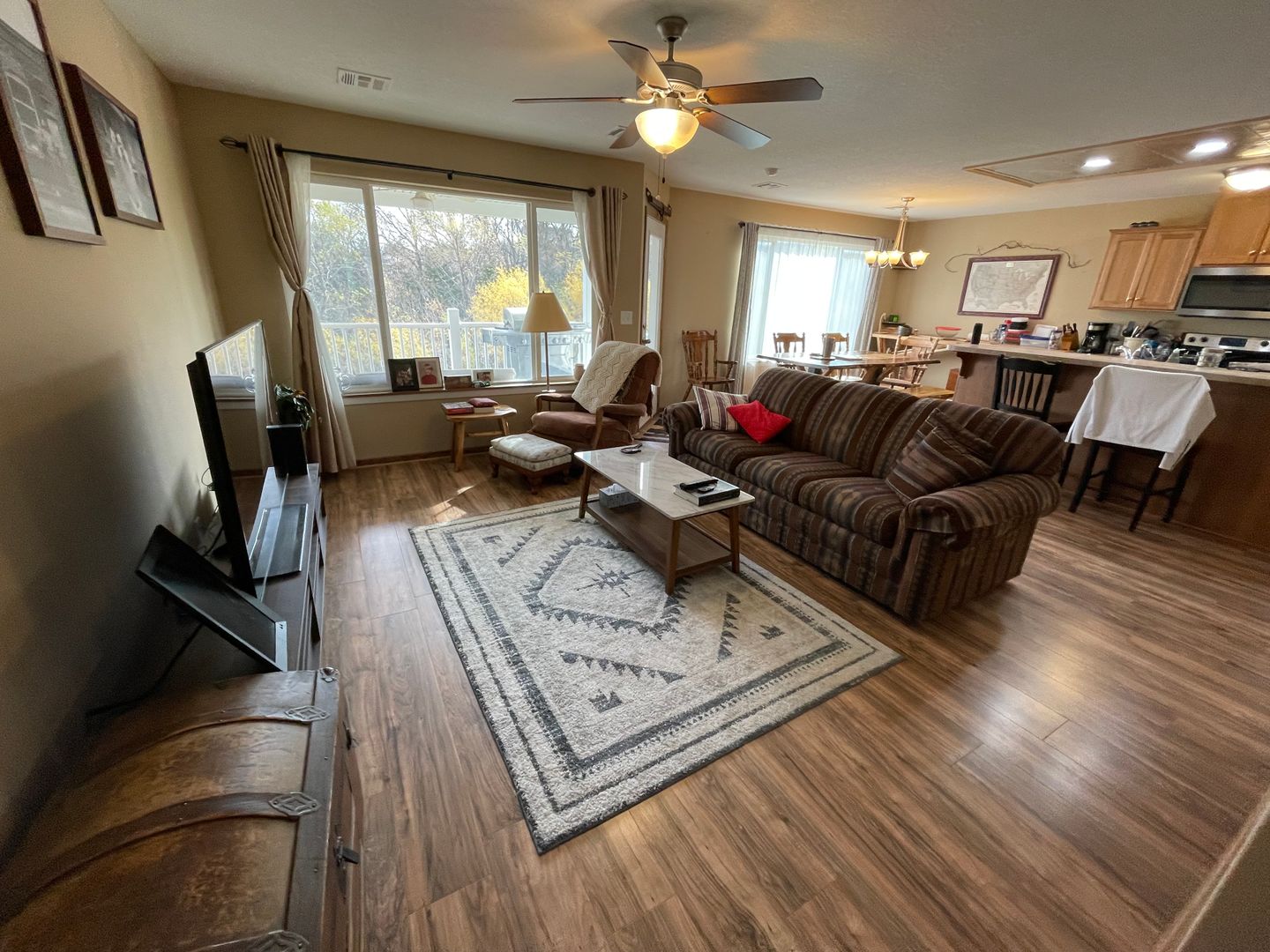 West Side Townhome - Close to Ft. Riley - AVAILABLE JULY 1
