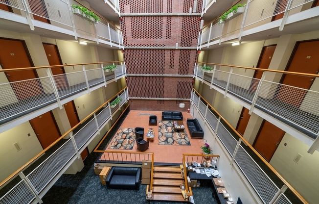 1 bed, 1 bath, 498 sqft, $3,300, Unit 302