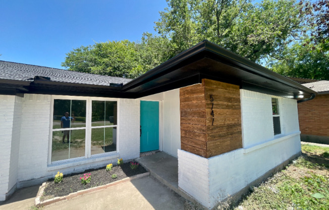 5747 TRIO LN