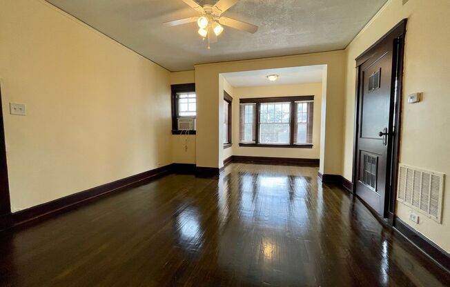 4245-47 Harrison Street & 1002-1006 E 43rd Street