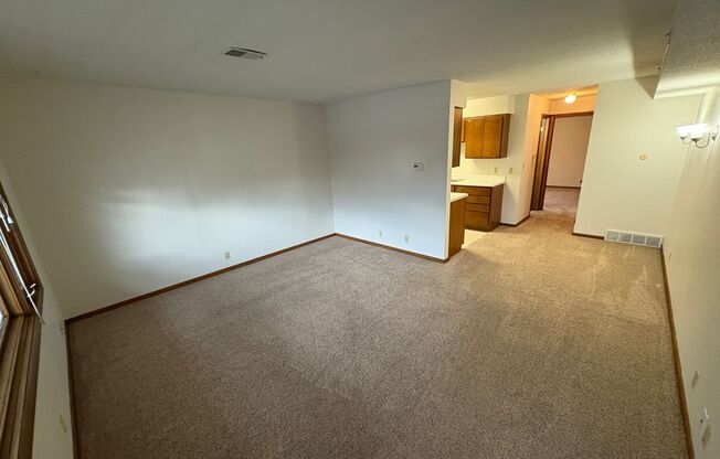 3255 S 12th