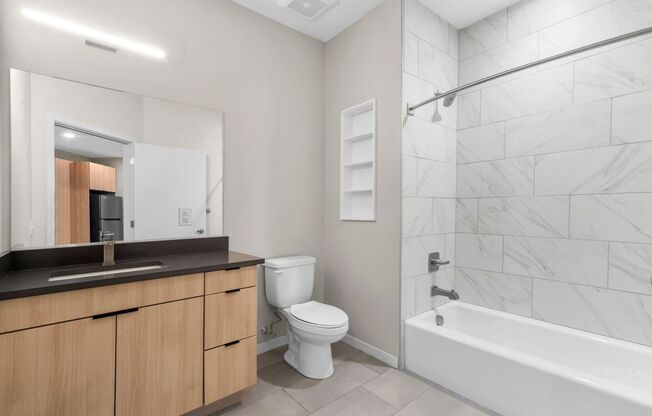 Studio, 1 bath, 548 sqft, $1,950, Unit 624