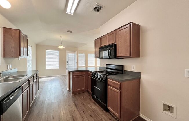 Cozy Home in Remington Point Neighborhood