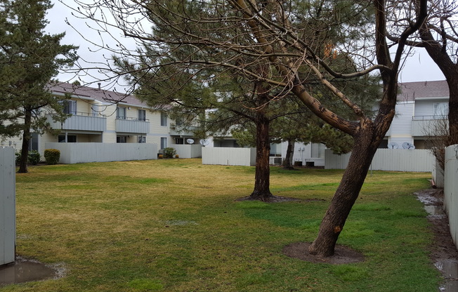 VERY NICE 2 BED/1 BATH 2ND FLOOR CONDO - NEW PAINT AND VINYL FLOORING THROUGHOUT