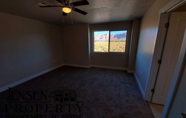 3 beds, 2.5 baths, 1,767 sqft, $1,925, Unit 309