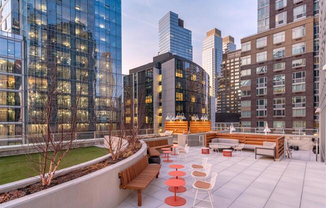 2 beds, 2 baths, 953 sqft, $8,995, Unit PH01