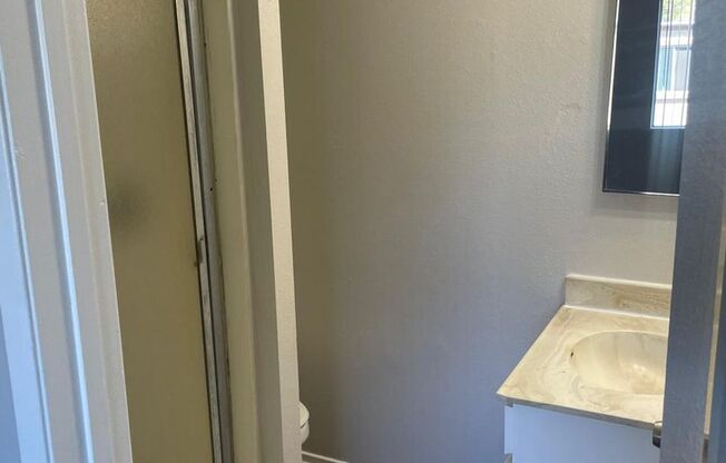 2 beds, 2 baths, 826 sqft, $1,450, Unit Unit 140