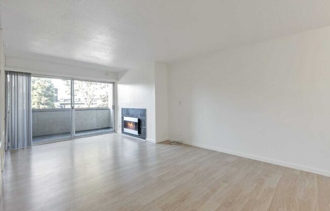 955 Shorepoint Court Unit 101 - Move In Special - 30% Rental Fee