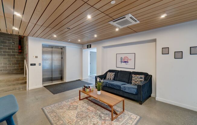 2 beds, 1 bath, 765 sqft, $3,095, Unit The Elm - 503